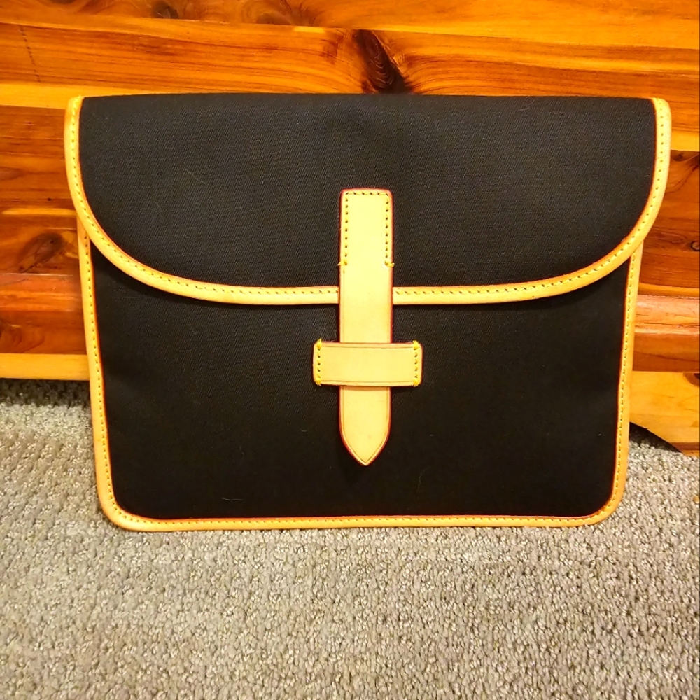 Dooney&Bourke Ipad Case